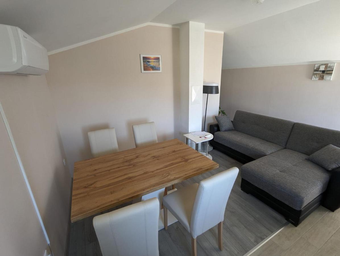 Ferienwohnung Angel Sky Drniš Exterior foto